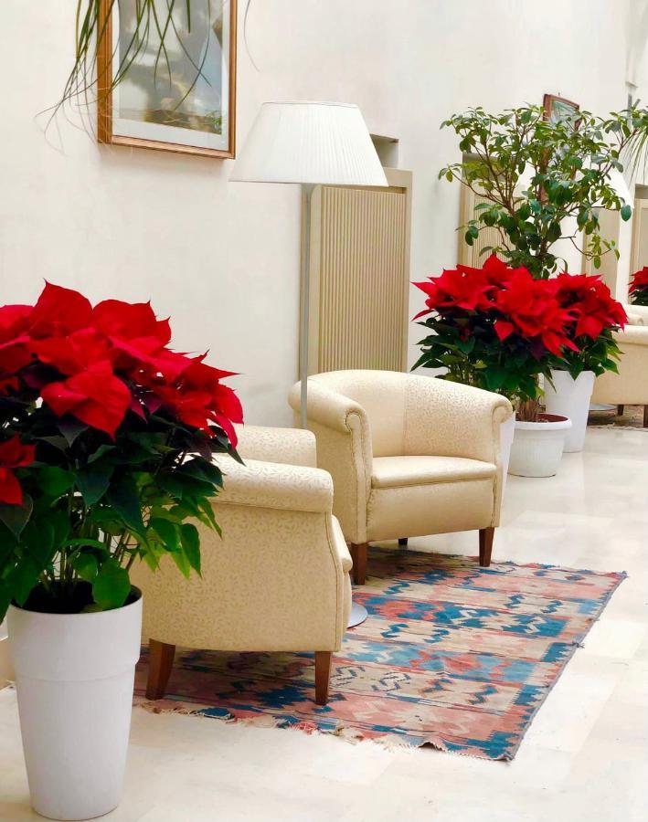 Hotel Saraceno Al Faro Taranto Dış mekan fotoğraf