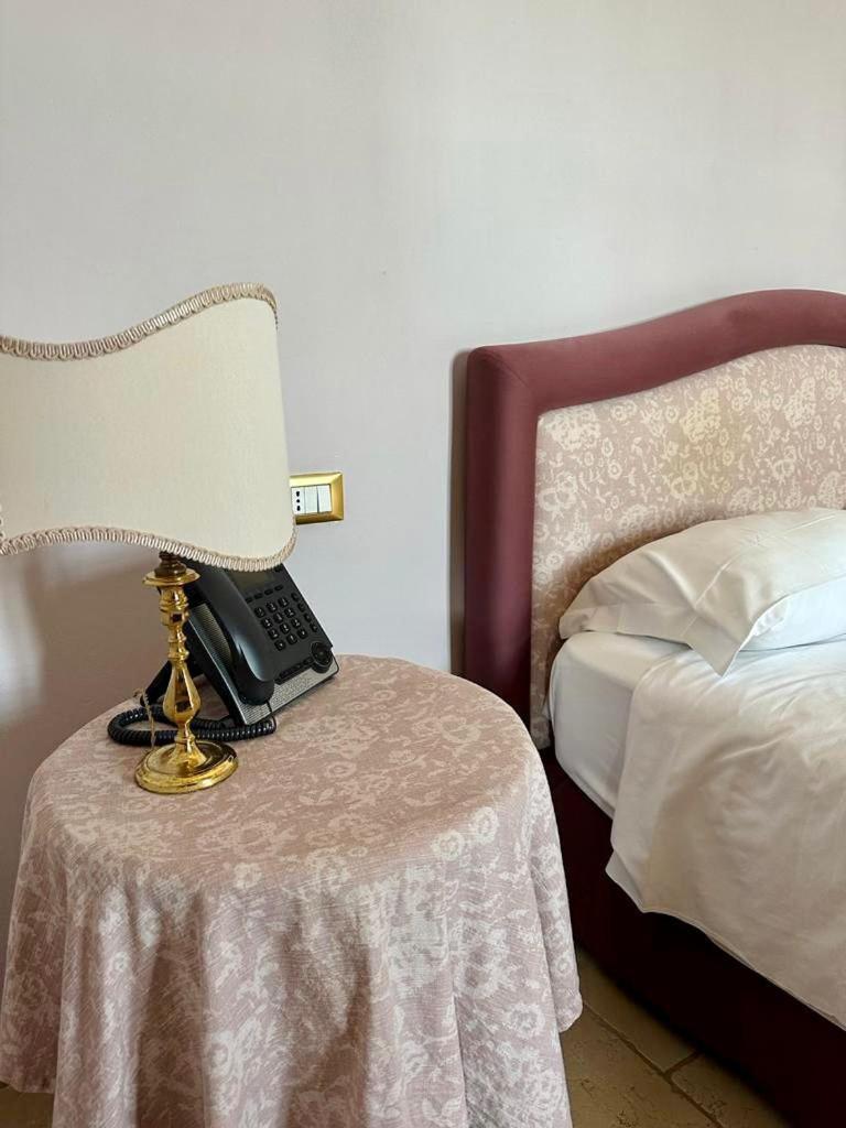 Hotel Saraceno Al Faro Taranto Dış mekan fotoğraf